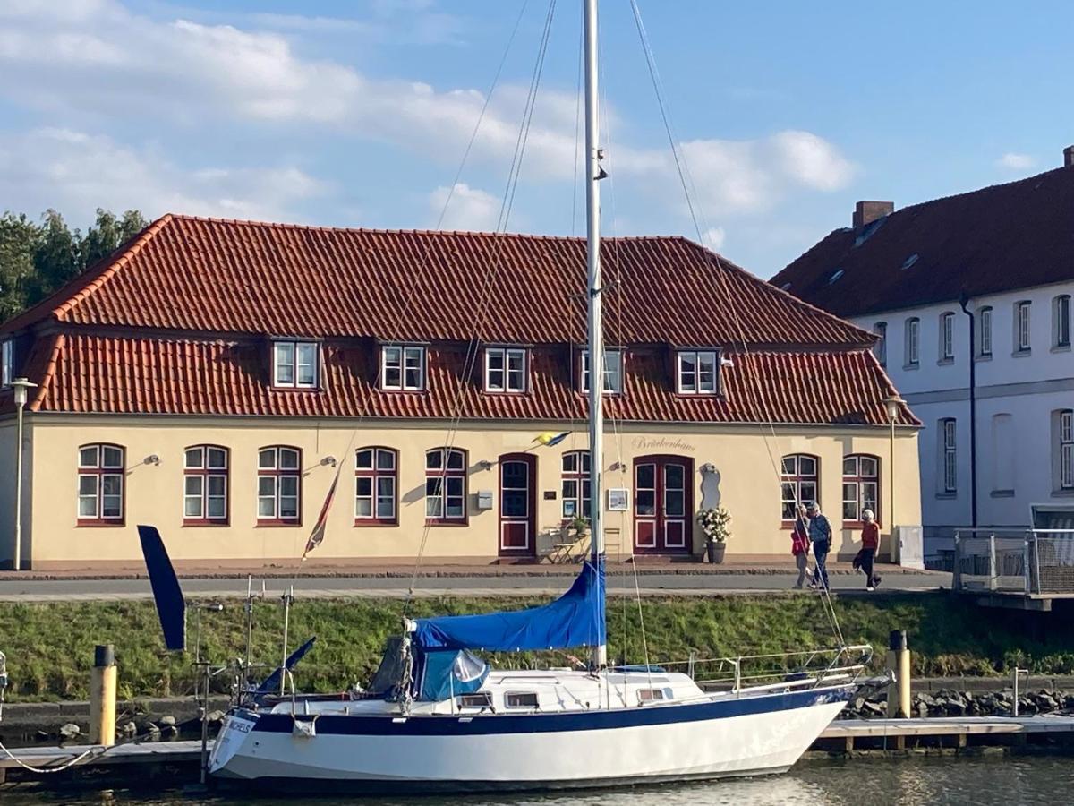 Hotel Das Brueckenhaus Glückstadt エクステリア 写真