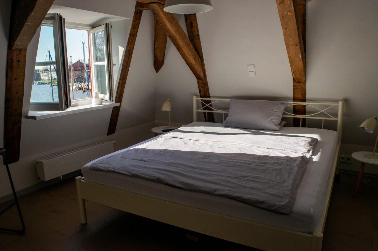 Hotel Das Brueckenhaus Glückstadt エクステリア 写真